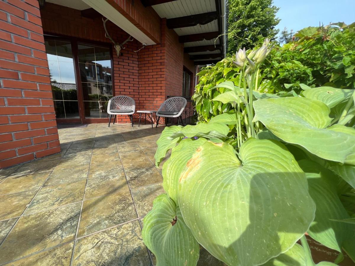 Willa Garden 2 Z Pieknym Ogrodem I Tarasem Ustronie Morskie Exterior foto